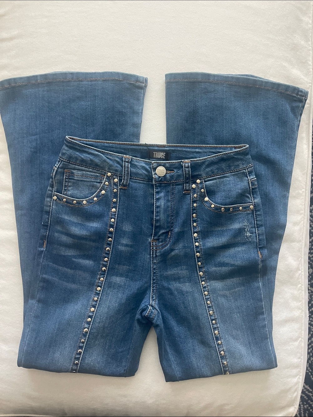 Truce Girl’s  Dark Blue Stud-Trim Flare Jeans Size 12 NWOT